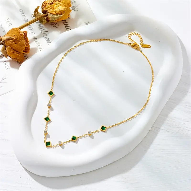 Meadowbrook™ | Necklace